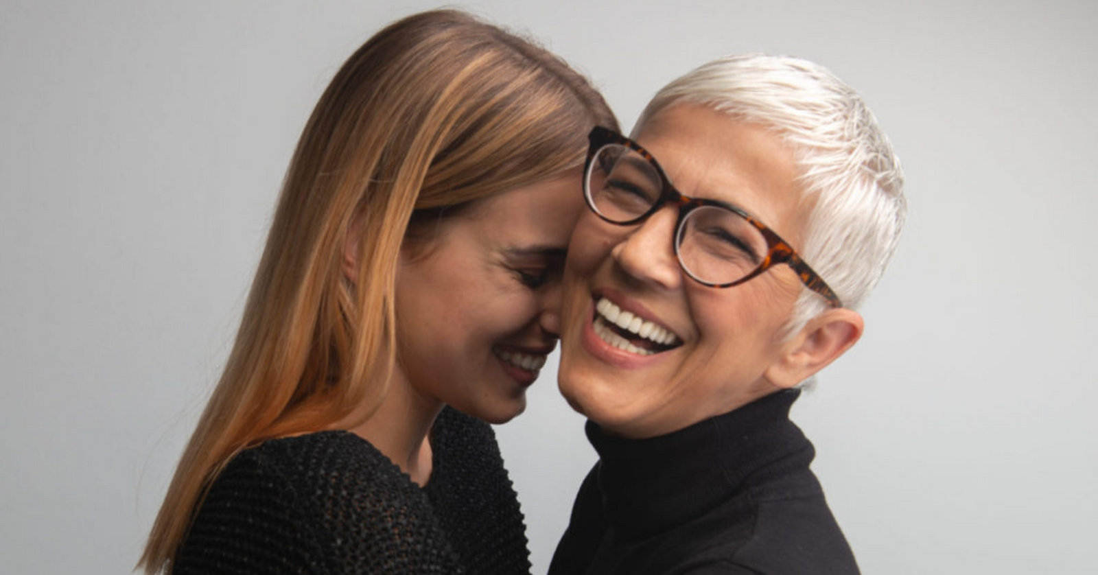 Close to What Matters Most Launch of Phase 2 of the Skiin Early Access Program - Open Beta